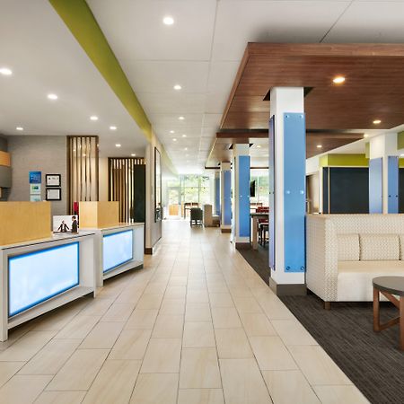 Holiday Inn Express & Suites Salisbury By Ihg Dış mekan fotoğraf
