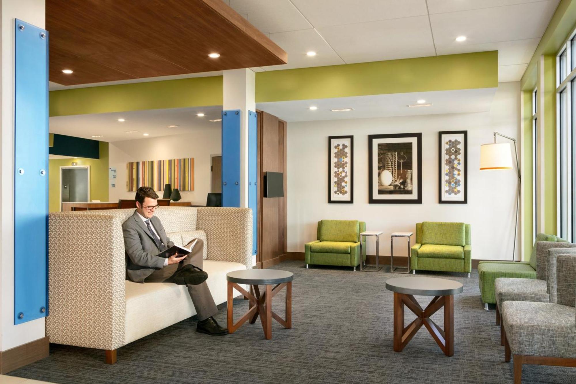 Holiday Inn Express & Suites Salisbury By Ihg Dış mekan fotoğraf